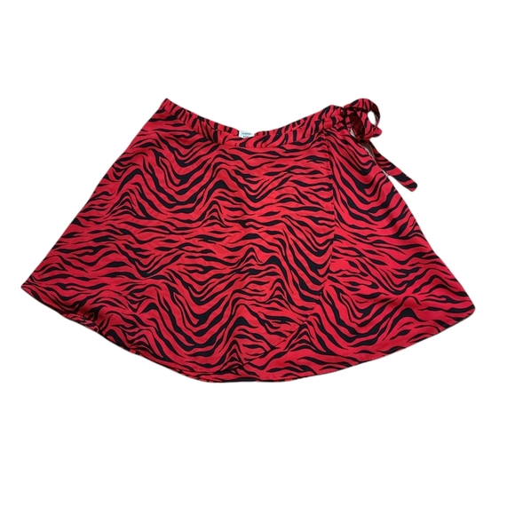 50% OFF ARITZIA SUNDAY BEST Ariel Wrap Skirt Size 8 - Picture 5 of 12